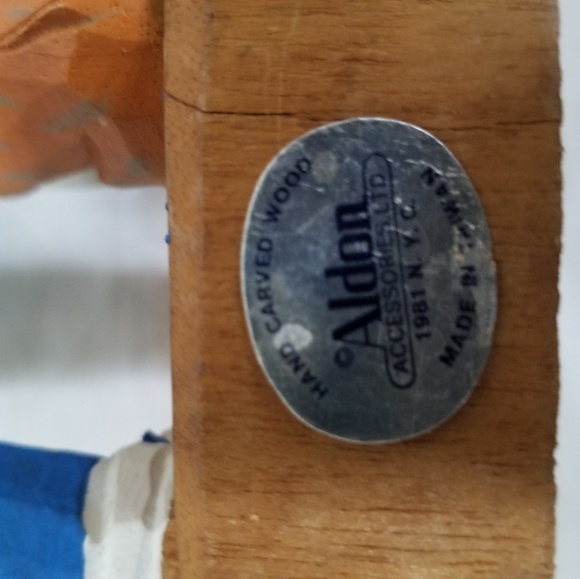 Aldon Hand Carved 1981 Wooden Couple Figures - Picture 3 of 8